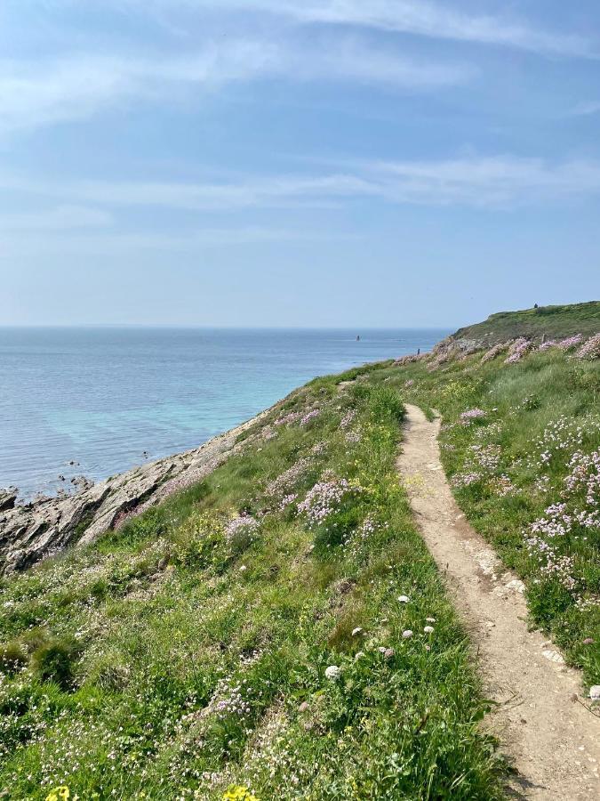 Pied A Terre Pour Des Vacances Au Bord De La Mer Ле-Конке Экстерьер фото